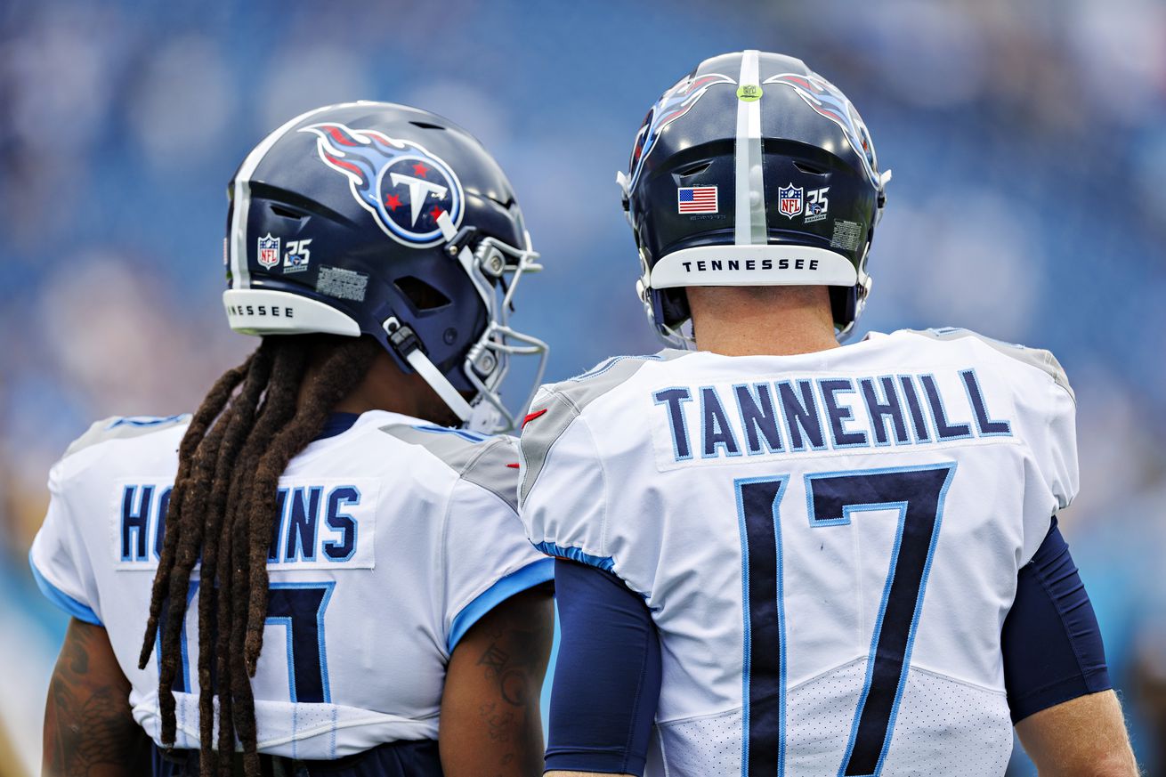Los Angeles Chargers v Tennessee Titans