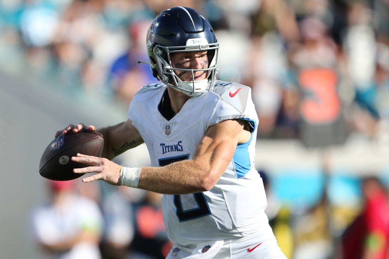 Tennessee Titans v Jacksonville Jaguars