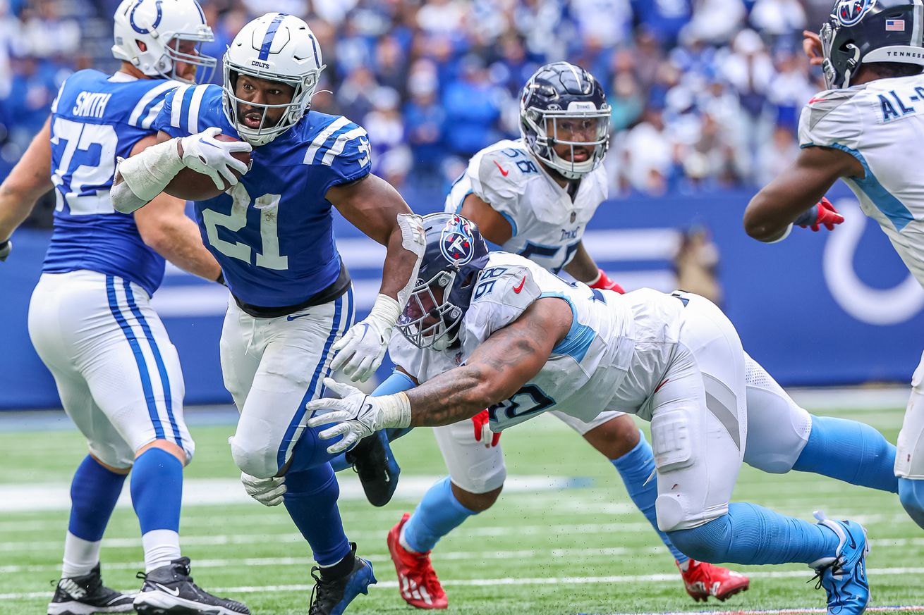 Tennessee Titans v Indianapolis Colts