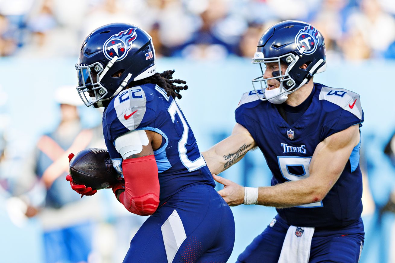 Indianapolis Colts v Tennessee Titans