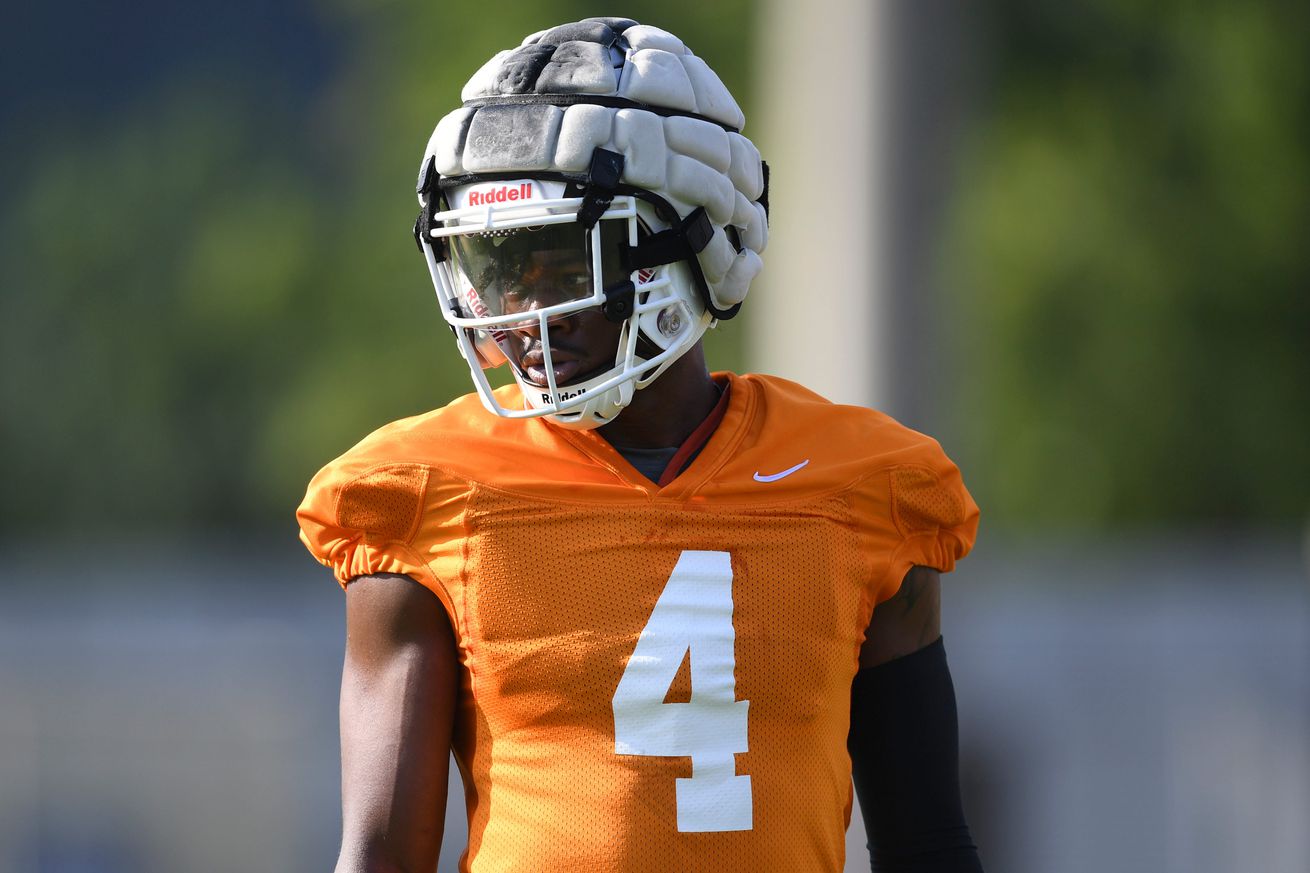 Syndication: The Knoxville News-Sentinel