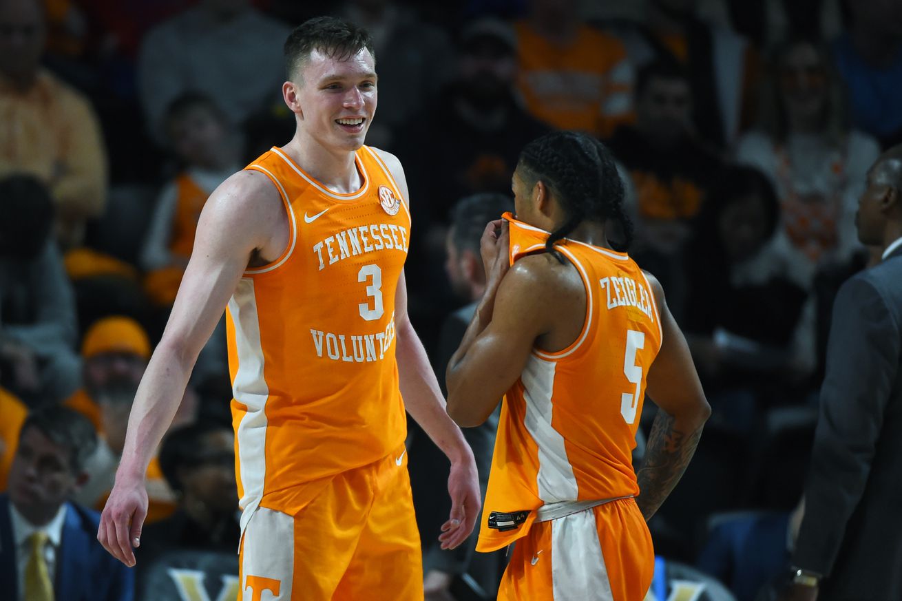 NCAA Basketball: Tennessee at Vanderbilt