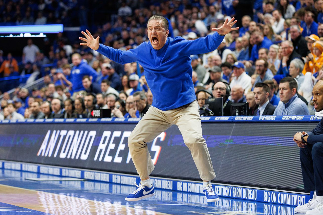 NCAA Basketball: Tennessee at Kentucky