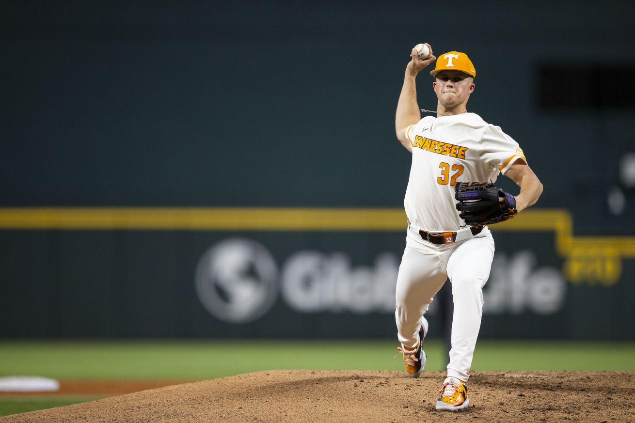 University of Oklahoma vs University of Tennessee