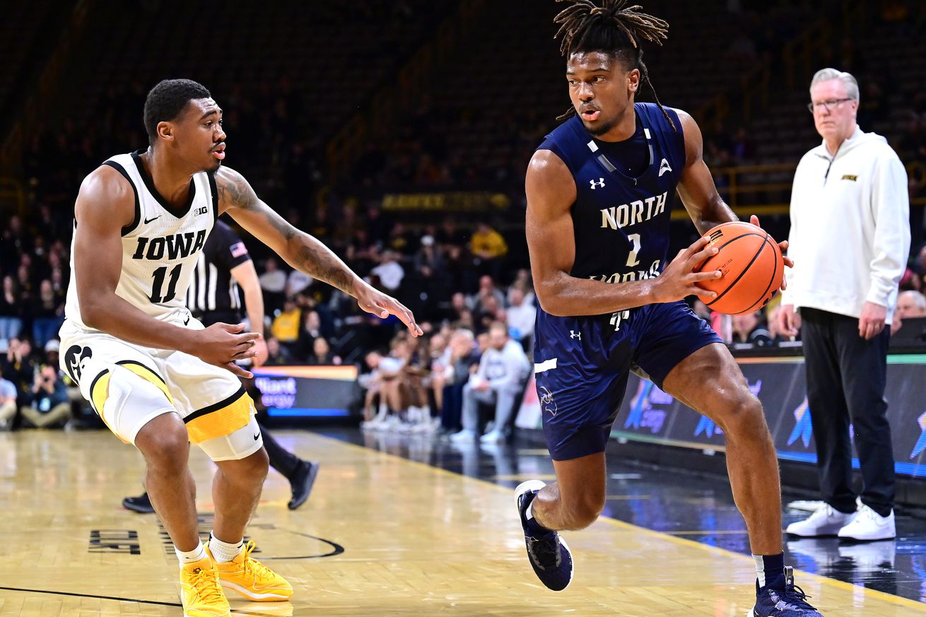 COLLEGE BASKETBALL: NOV 29 North Florida at Iowa