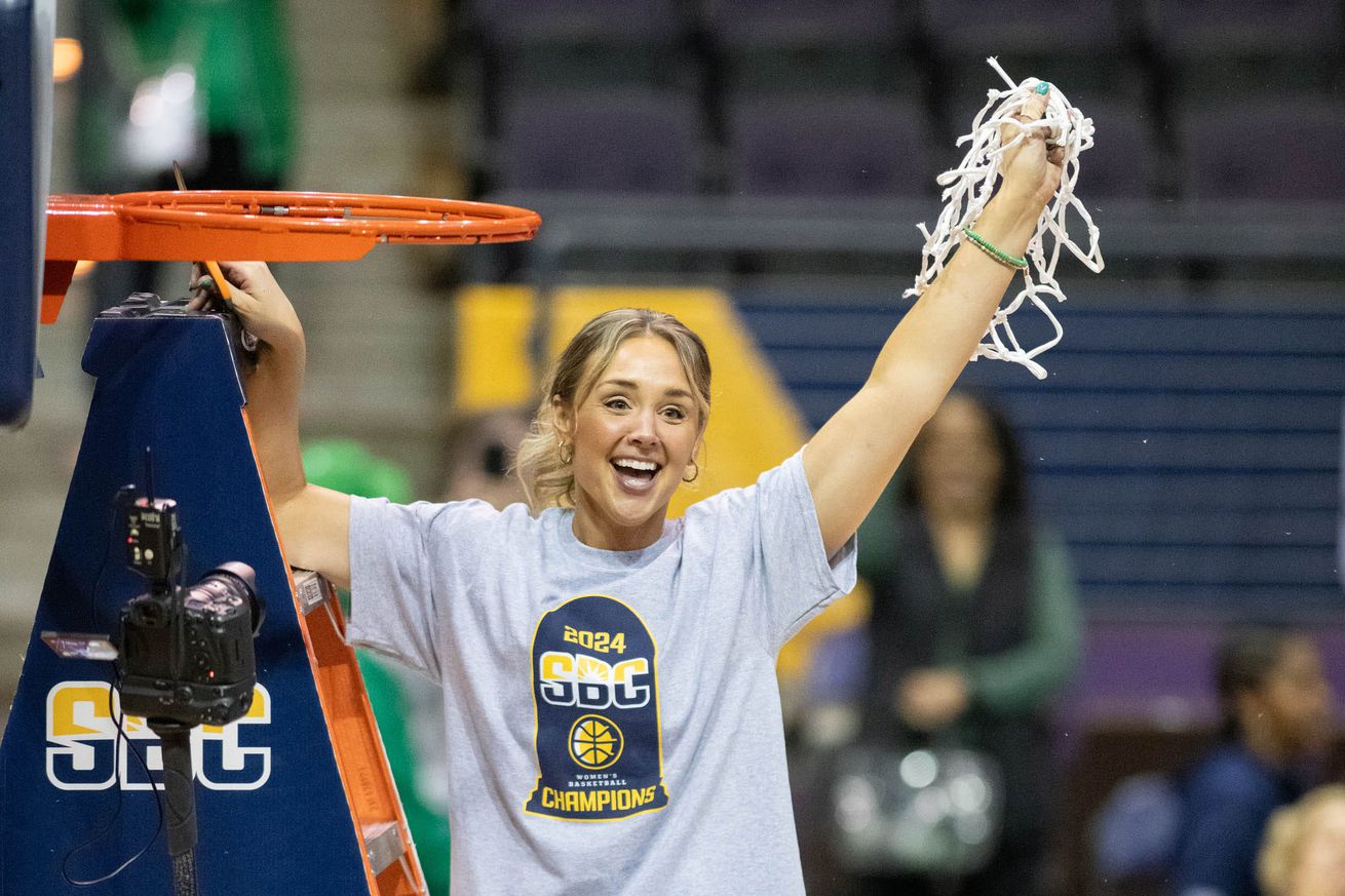 Syndication: News-Journal