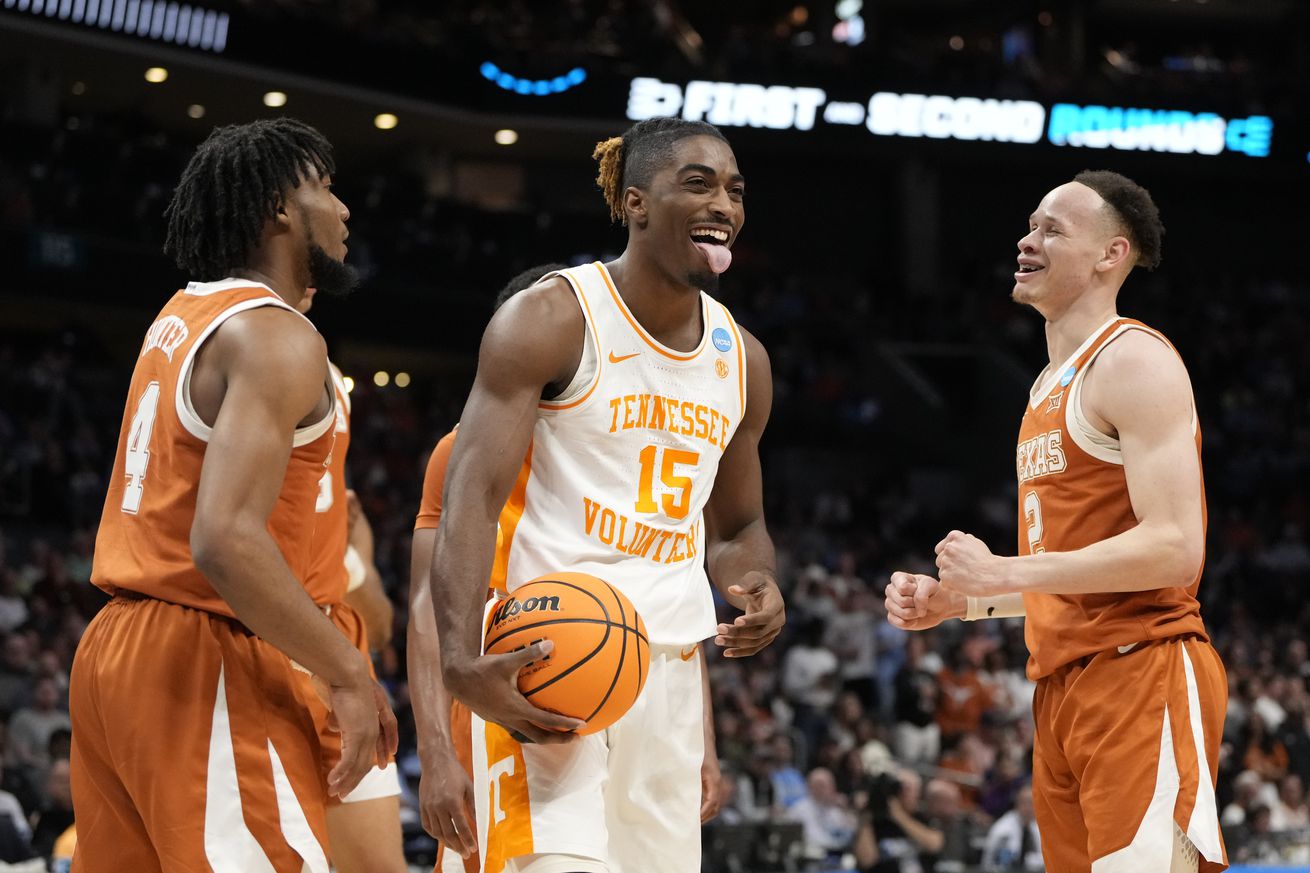 NCAA Basketball: NCAA Tournament Second Round-Texas vs Tennessee