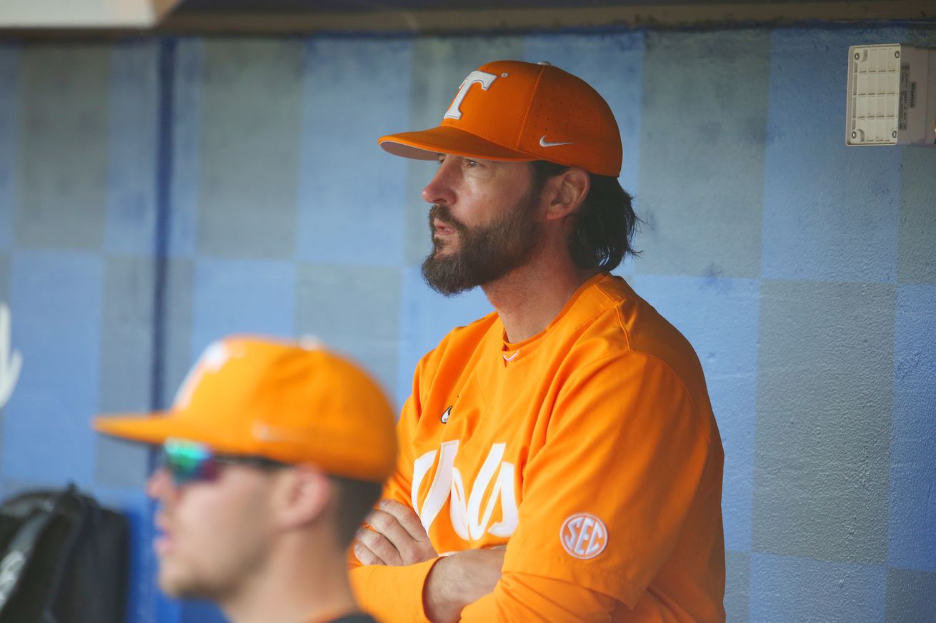 COLLEGE BASEBALL: APR 20 Tennessee at Kentucky