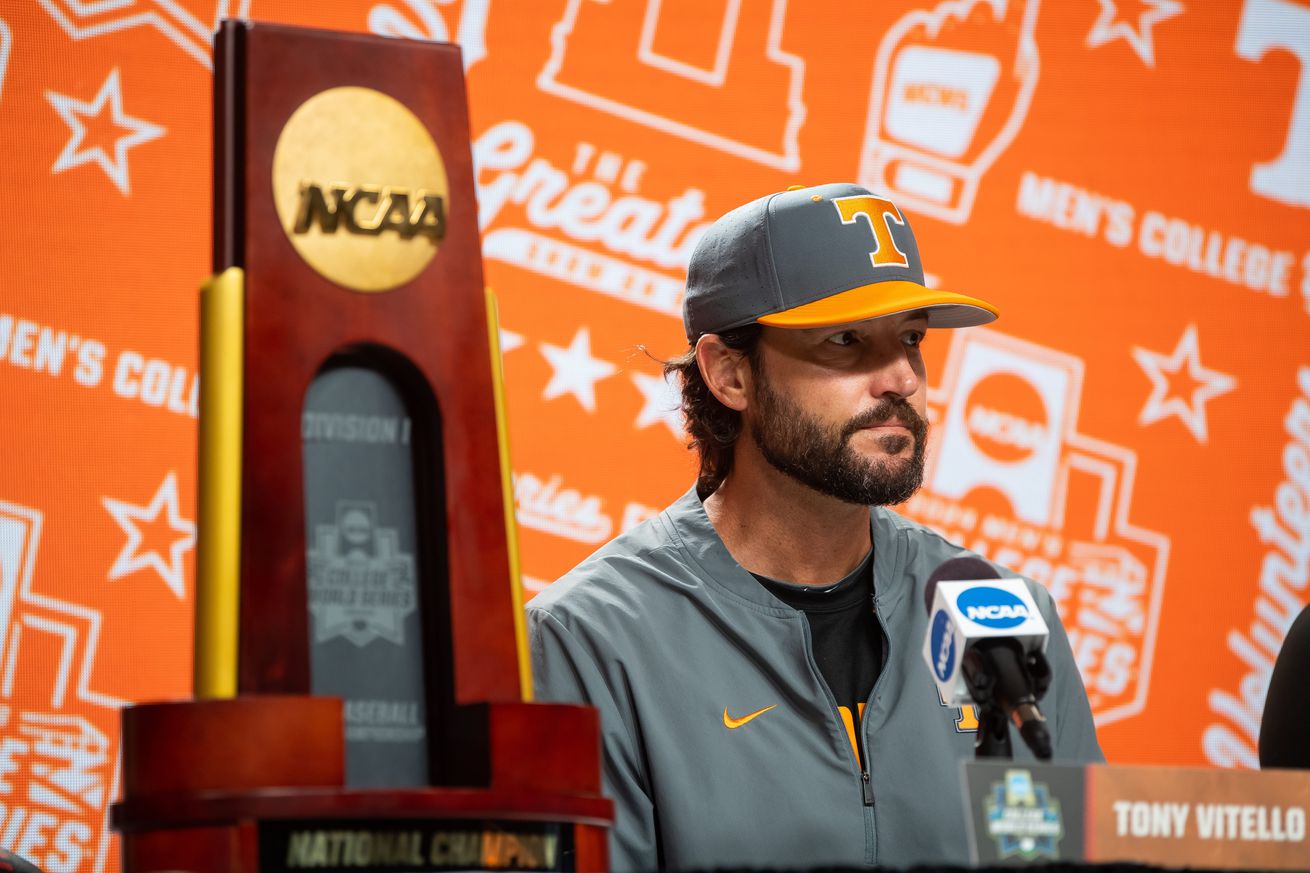 Syndication: The Knoxville News-Sentinel