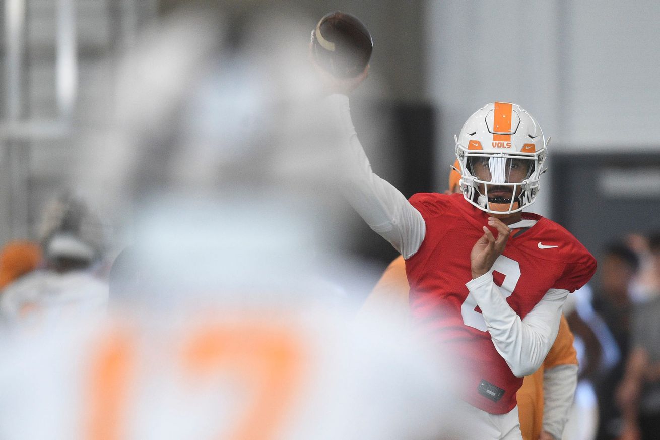 Syndication: The Knoxville News-Sentinel