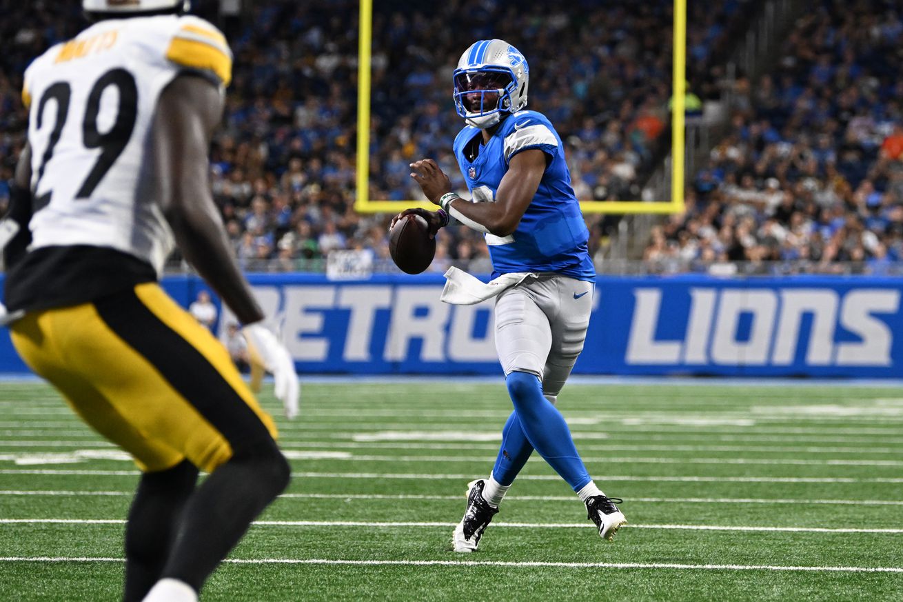 NFL: Pittsburgh Steelers at Detroit Lions