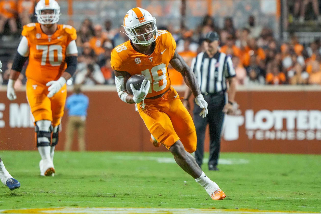 Syndication: The Knoxville News-Sentinel