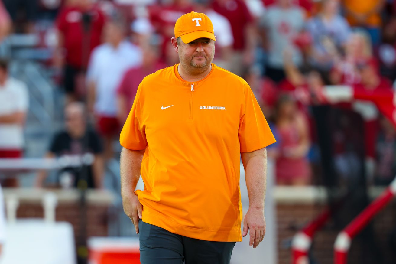 NCAA Football: Tennessee at Oklahoma