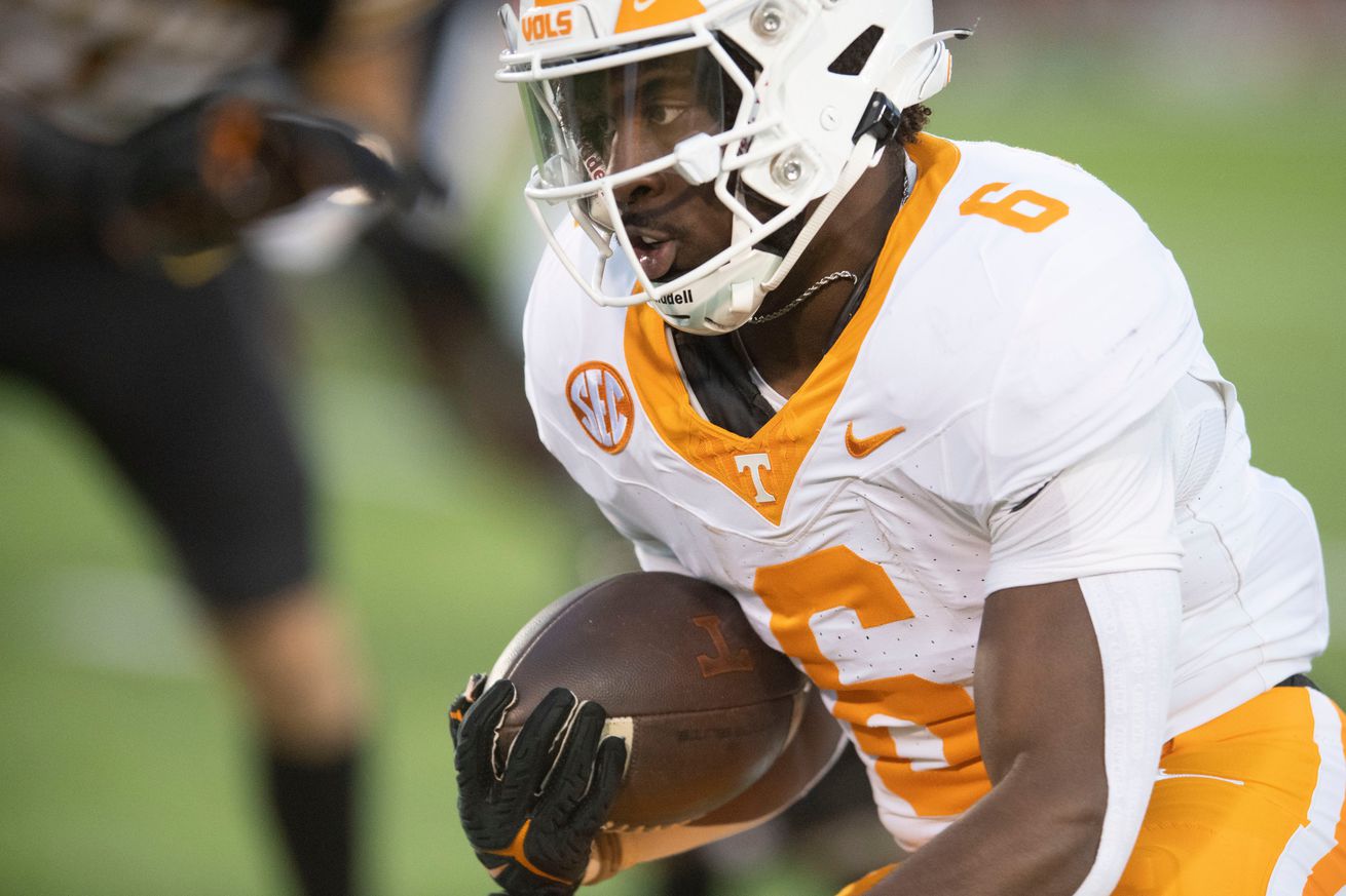 Syndication: The Knoxville News-Sentinel