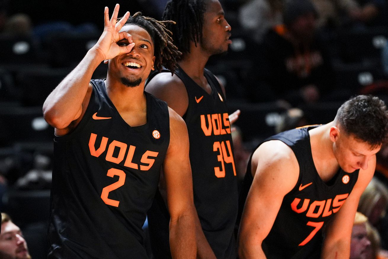 Syndication: The Knoxville News-Sentinel