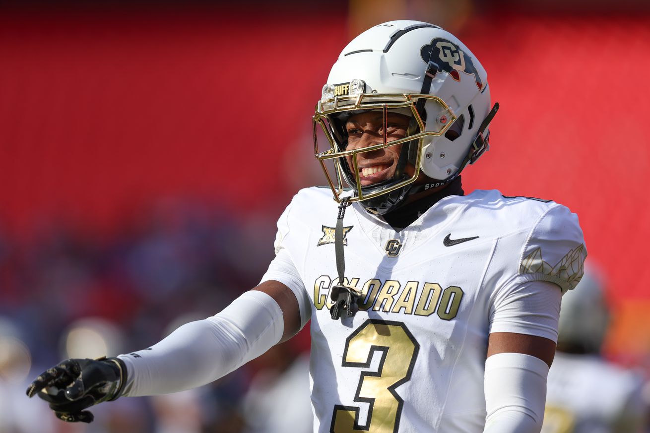 COLLEGE FOOTBALL: NOV 23 Colorado at Kansas