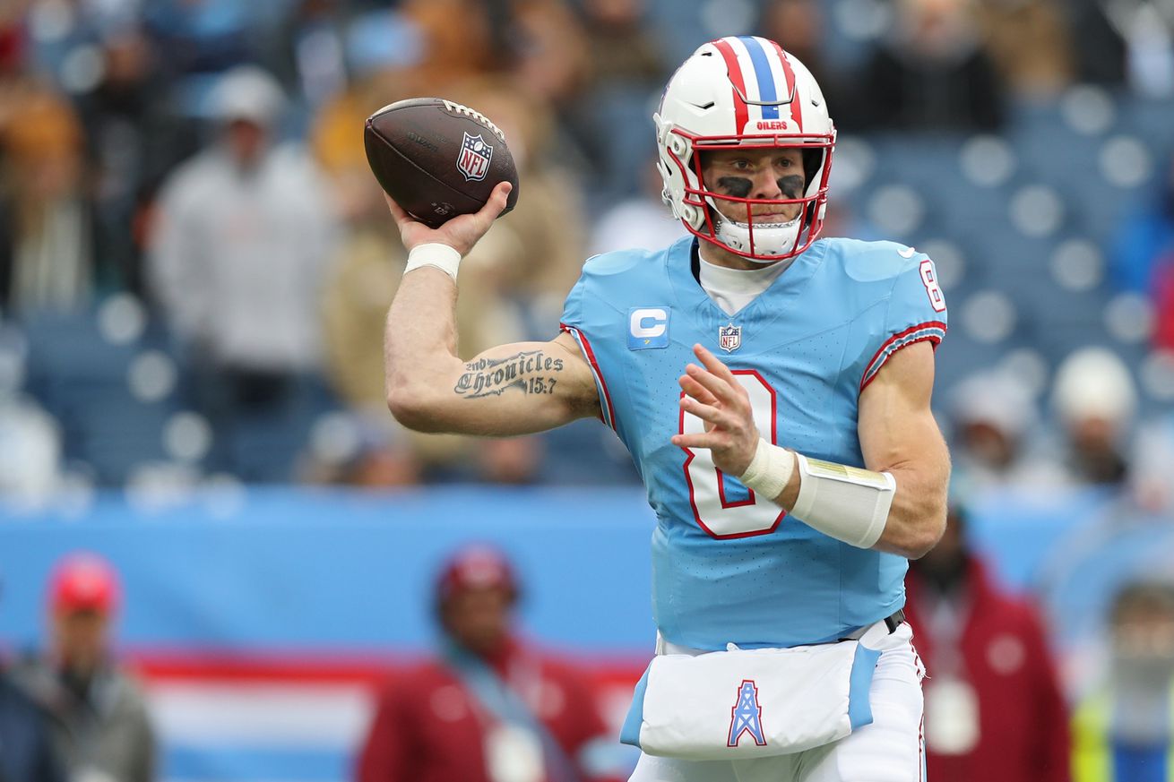 Houston Texans v Tennessee Titans
