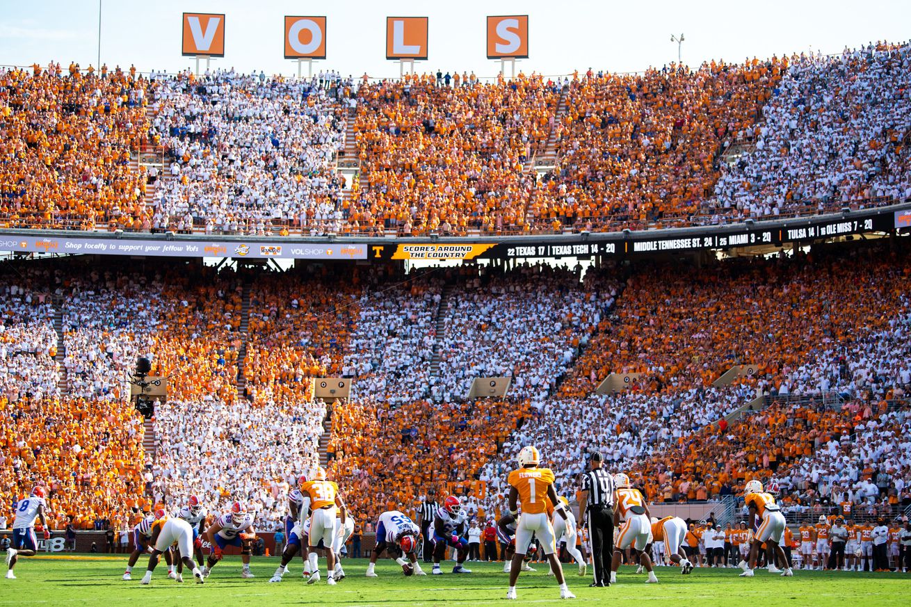 Syndication: The Knoxville News-Sentinel