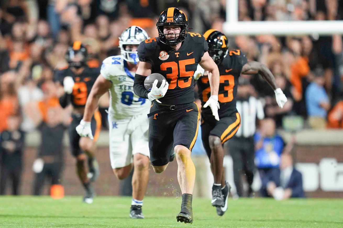 NCAA Football: Kentucky at Tennessee