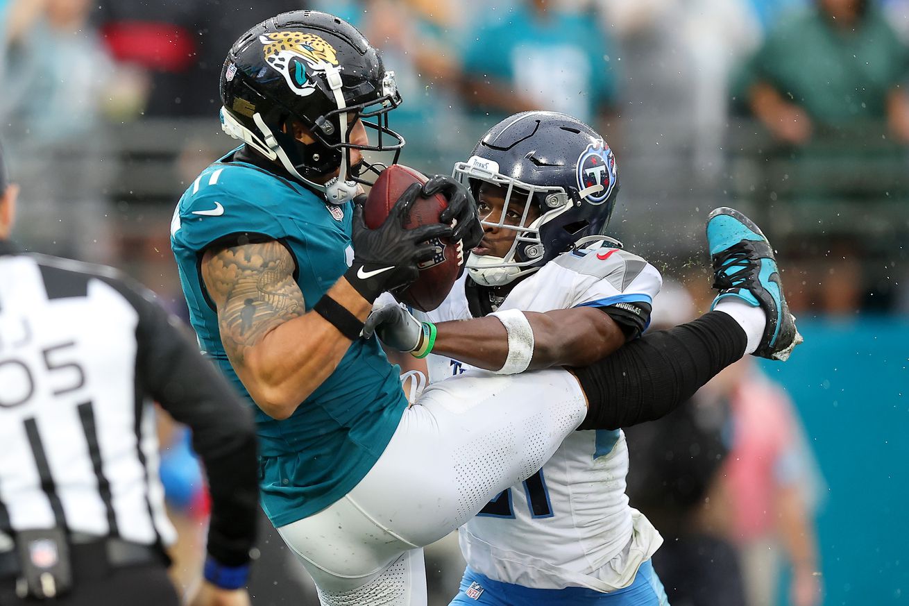 Tennessee Titans v Jacksonville Jaguars