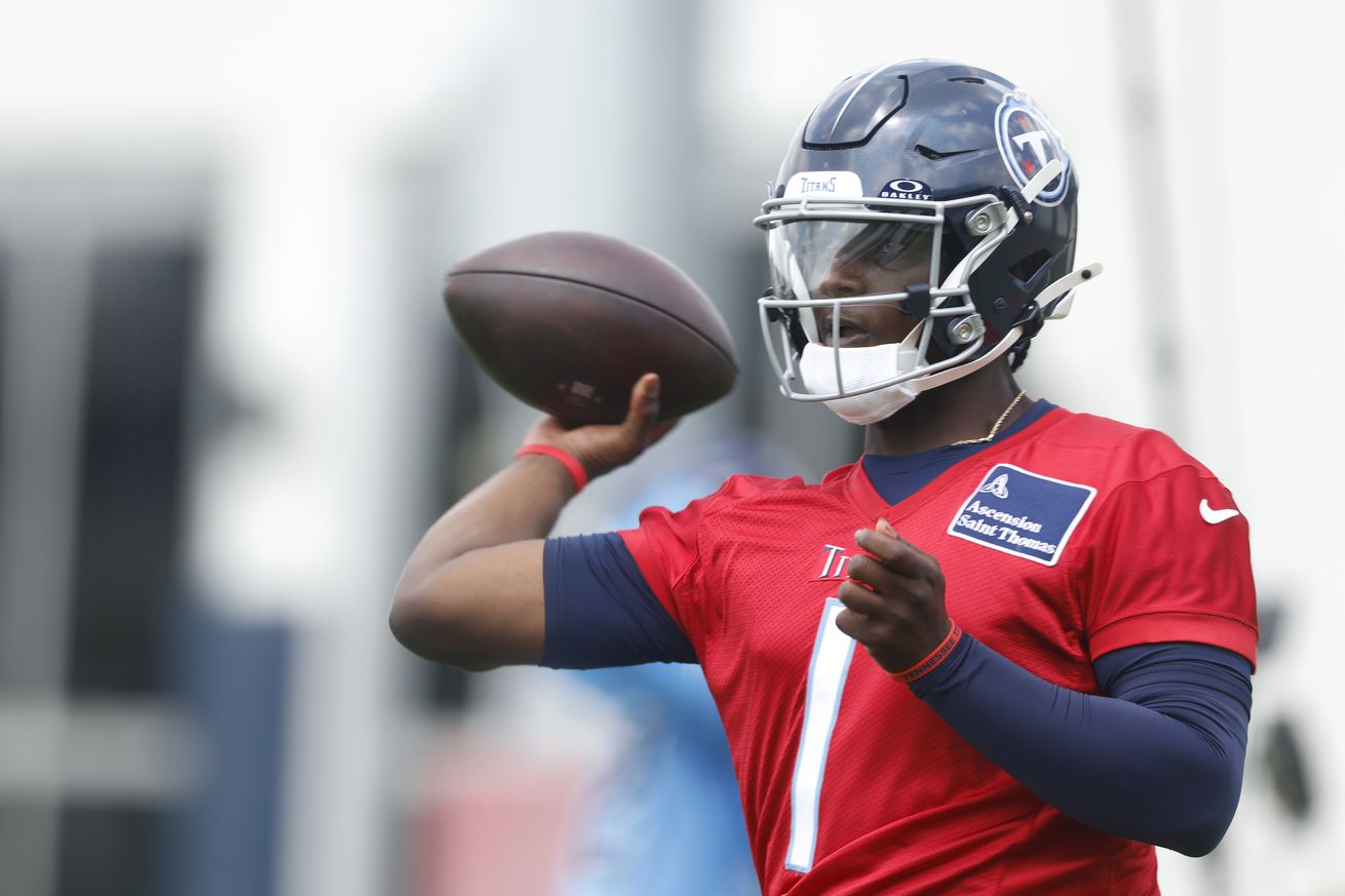 Tennessee Titans OTA Offseason Workouts