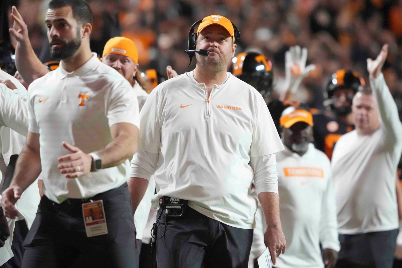 Syndication: The Knoxville News-Sentinel