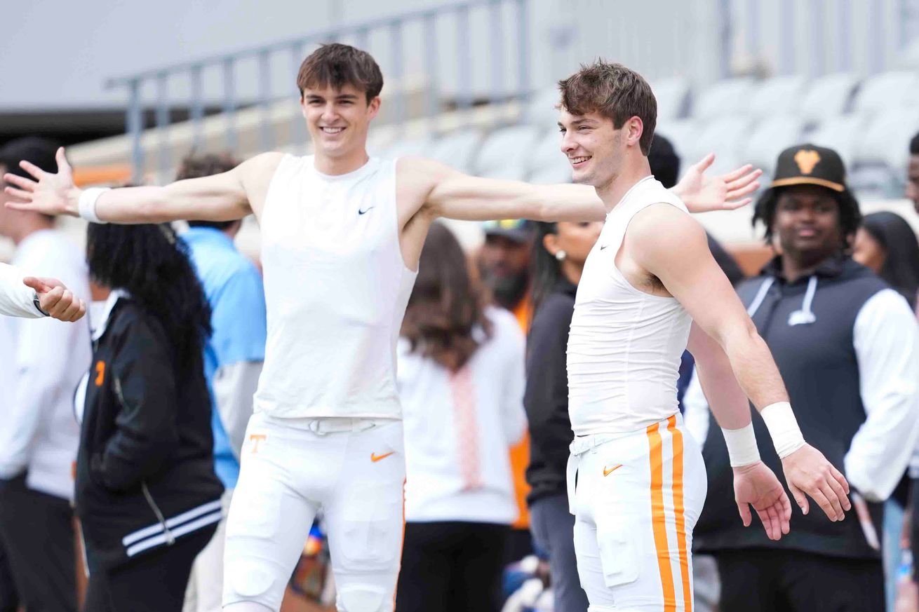 Syndication: The Knoxville News-Sentinel