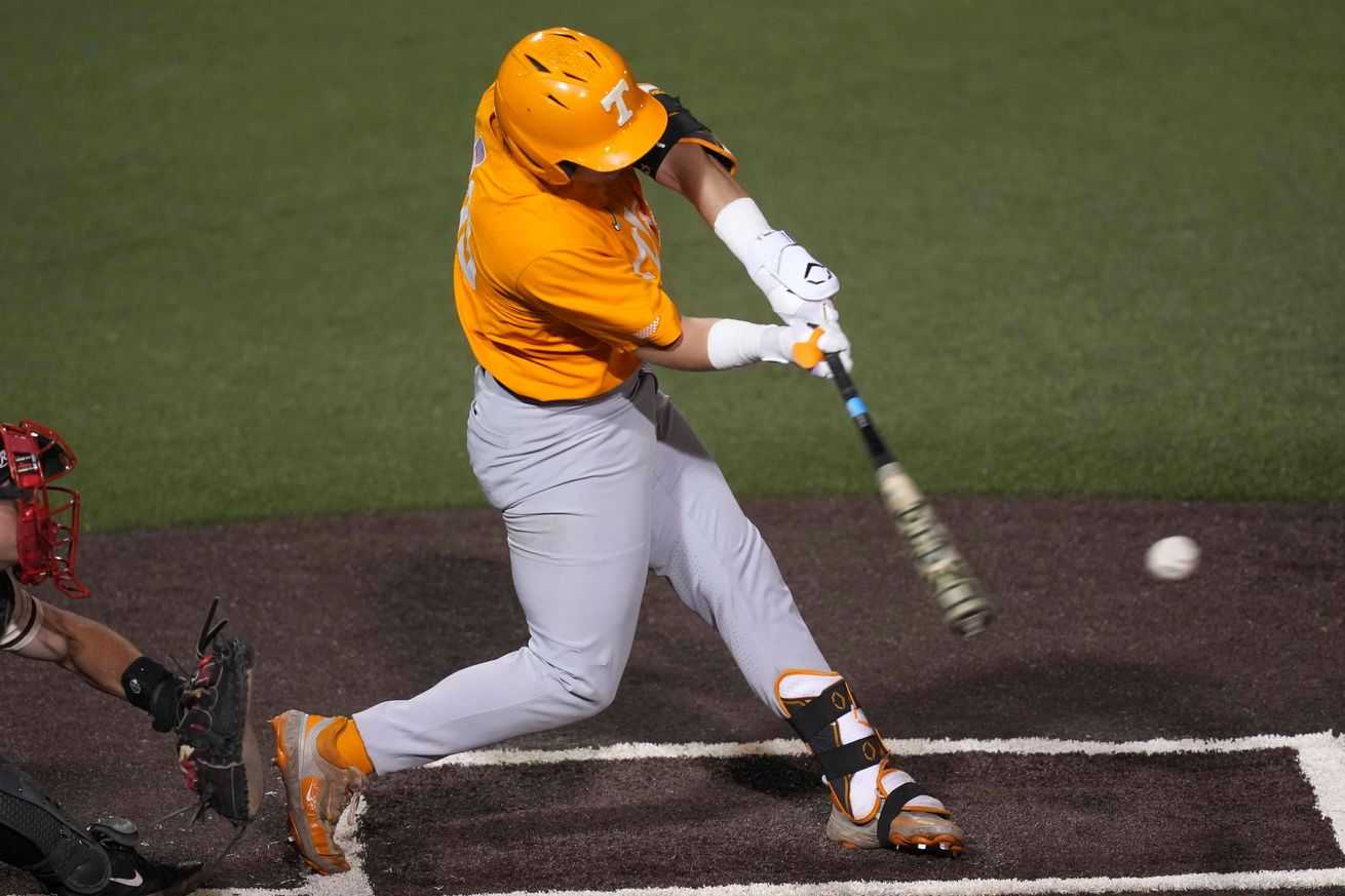 Syndication: The Knoxville News-Sentinel