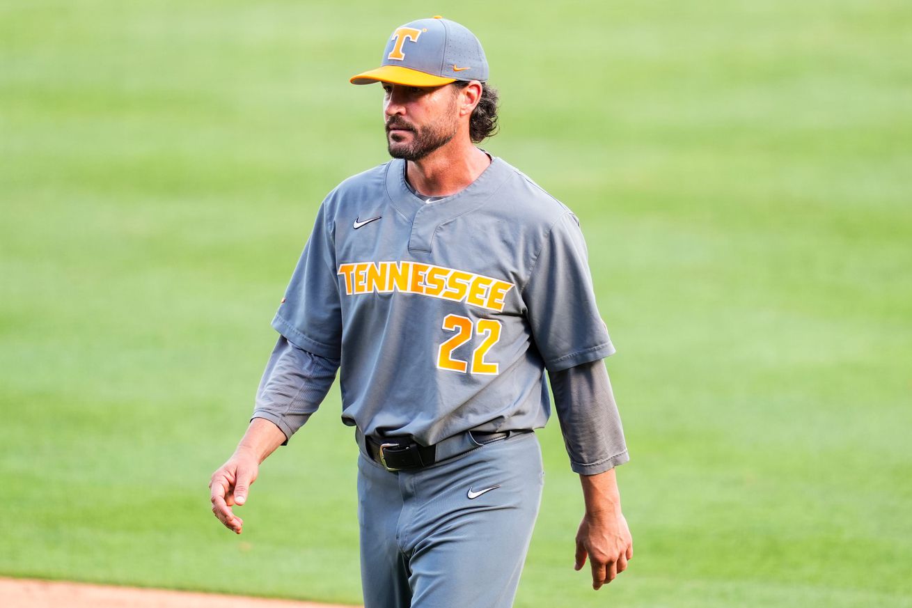 Syndication: The Knoxville News-Sentinel