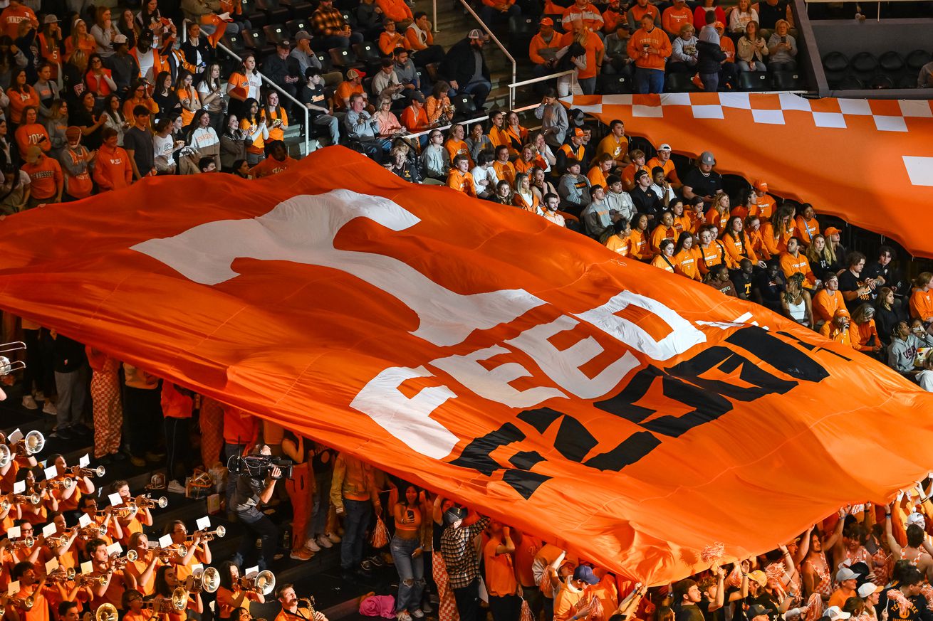 COLLEGE BASKETBALL: FEB 28 Auburn at Tennessee