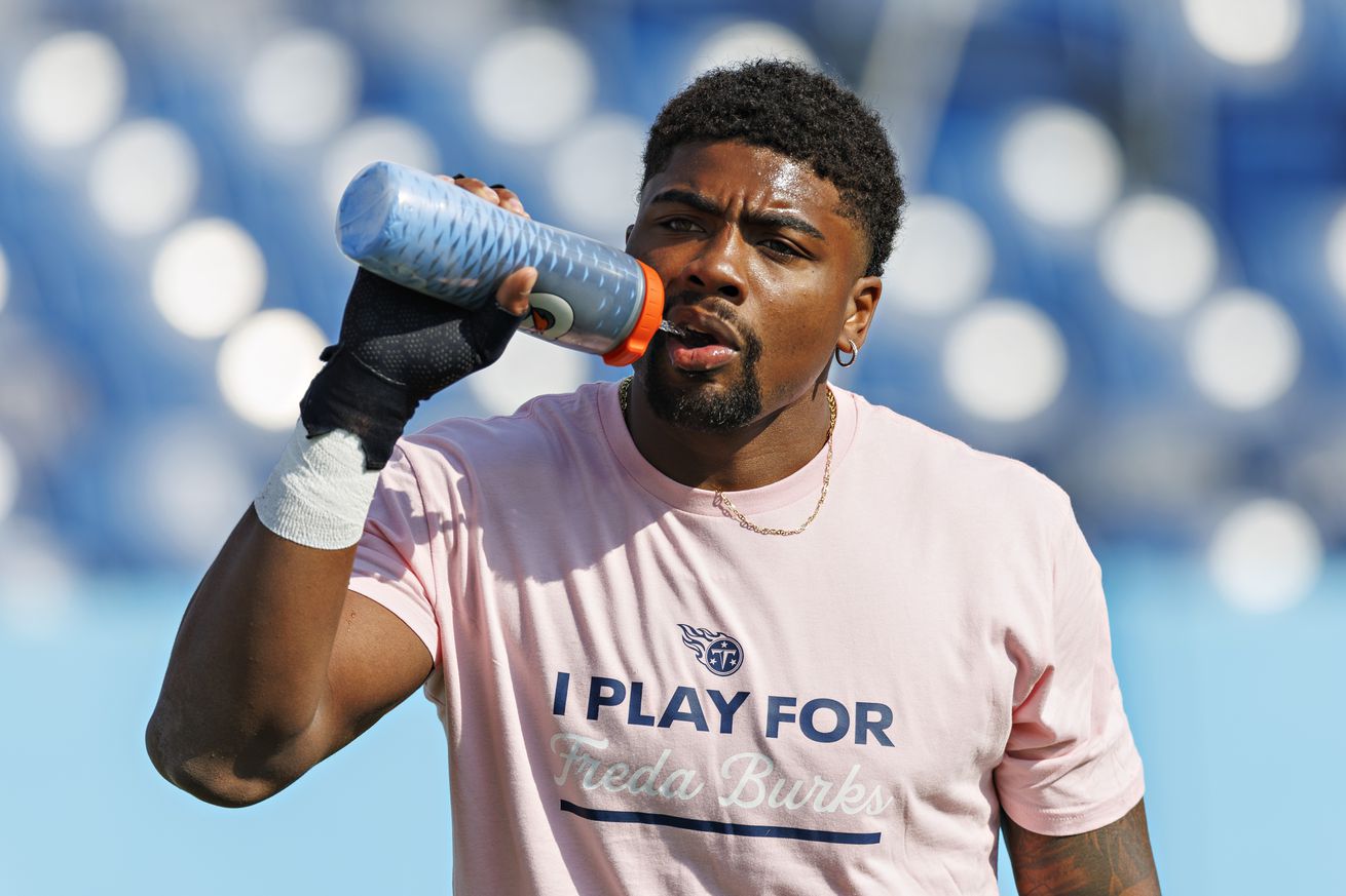 Indianapolis Colts v Tennessee Titans