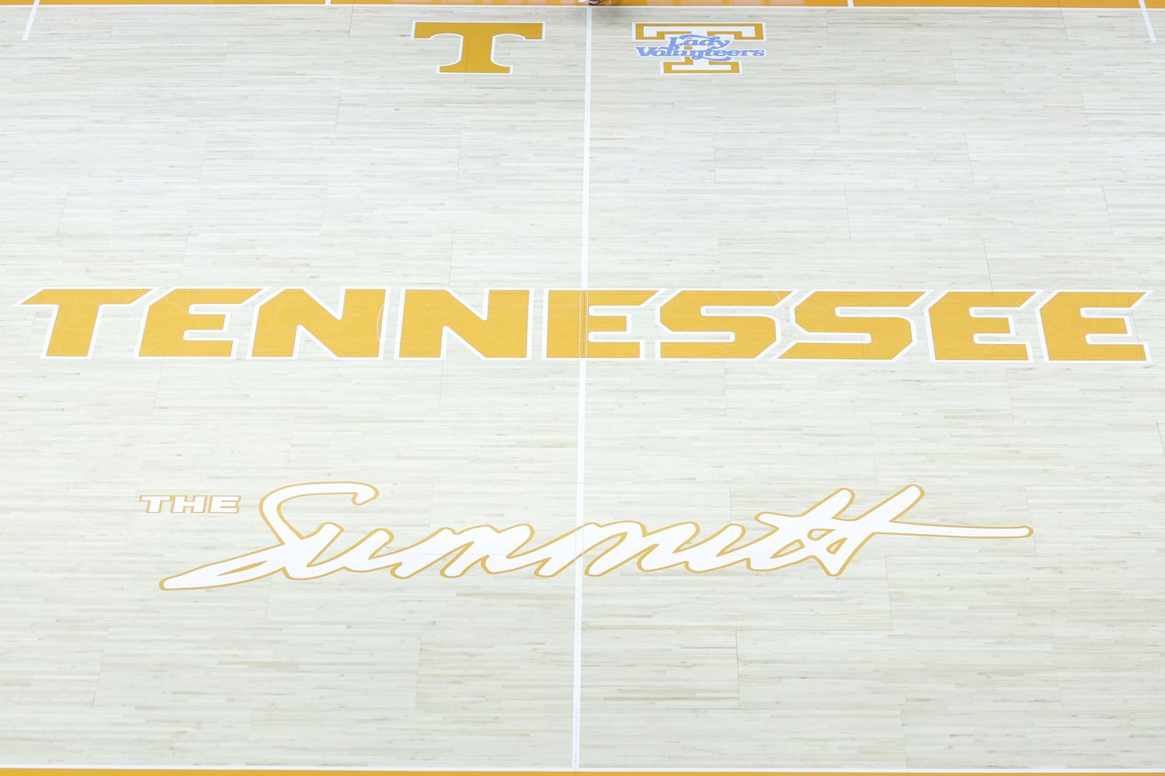Connecticut v Tennessee