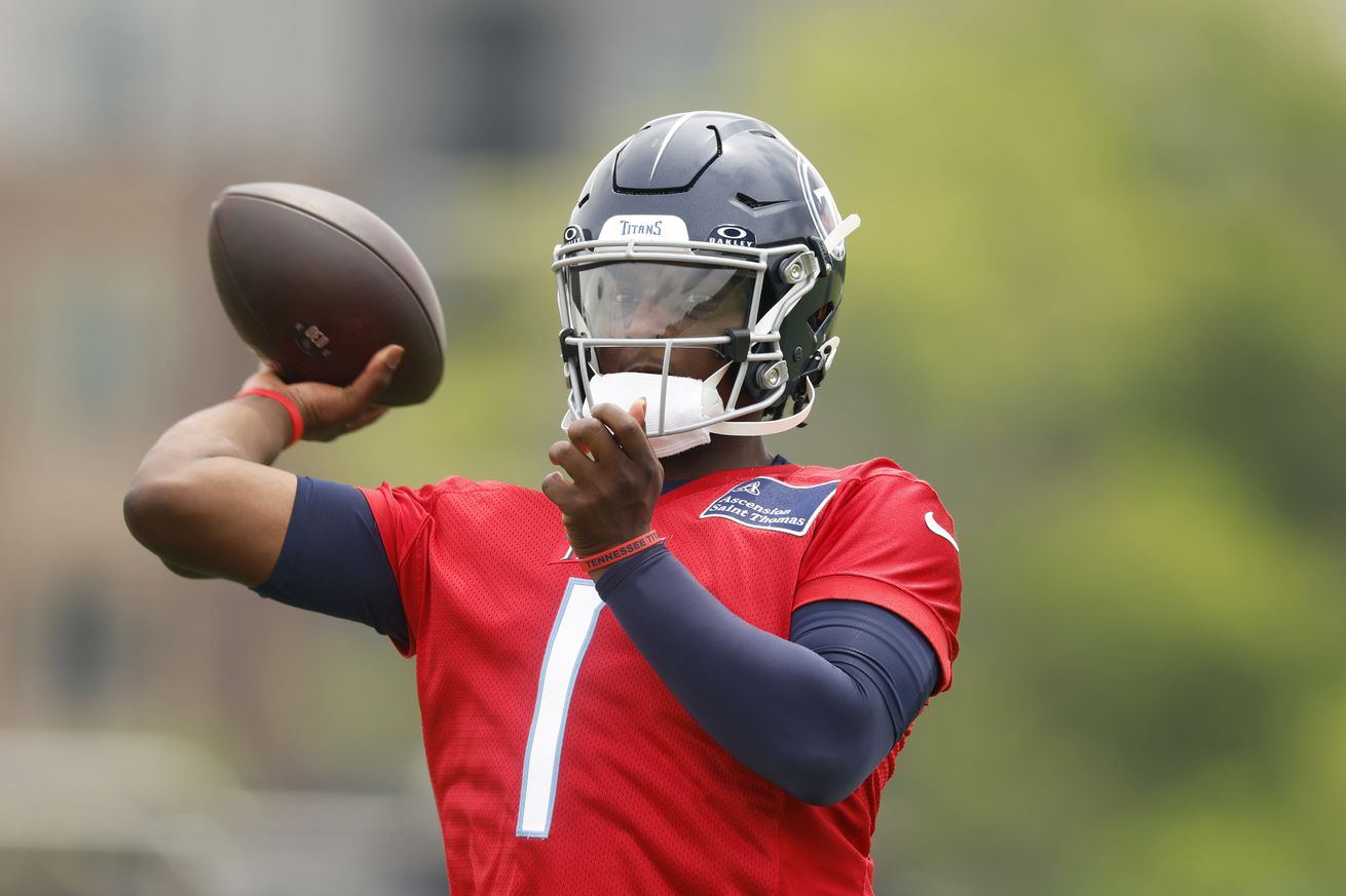 Tennessee Titans Mandatory Minicamp