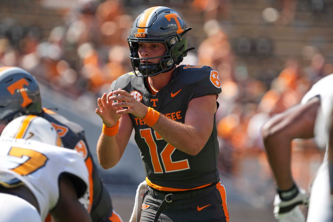 Syndication: The Knoxville News-Sentinel