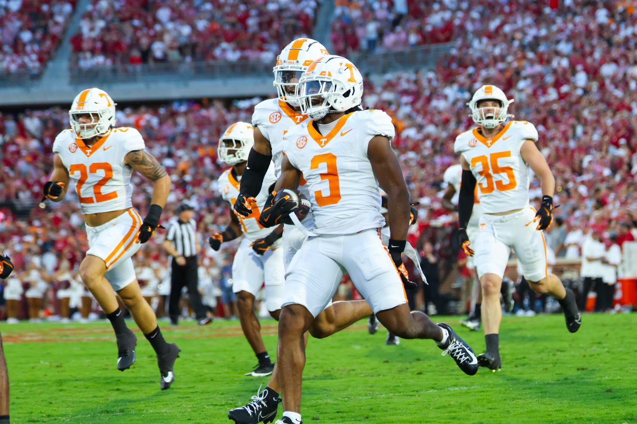 NCAA Football: Tennessee at Oklahoma