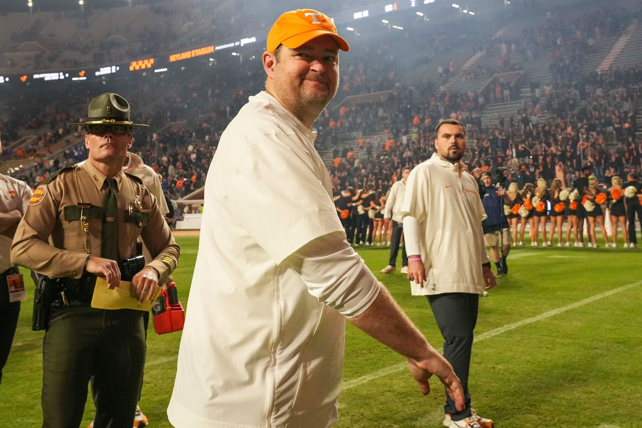 Syndication: The Knoxville News-Sentinel